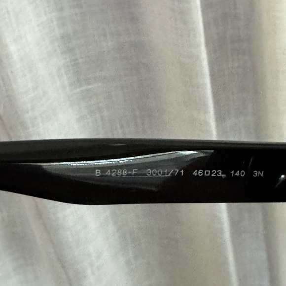 Burberry Black Geometric Sunglasses - Picture 3 of 6